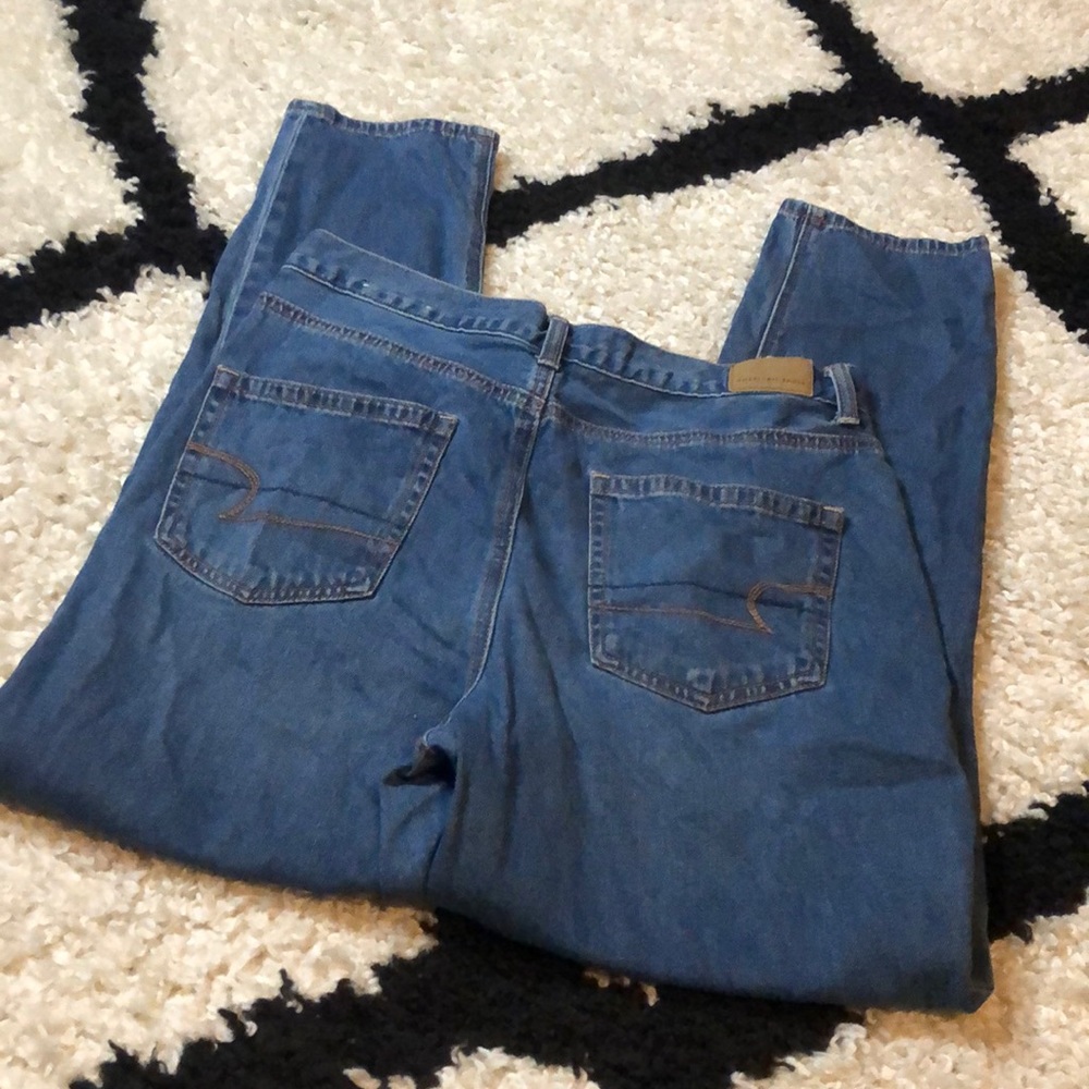 American Eagle Mom Jeans